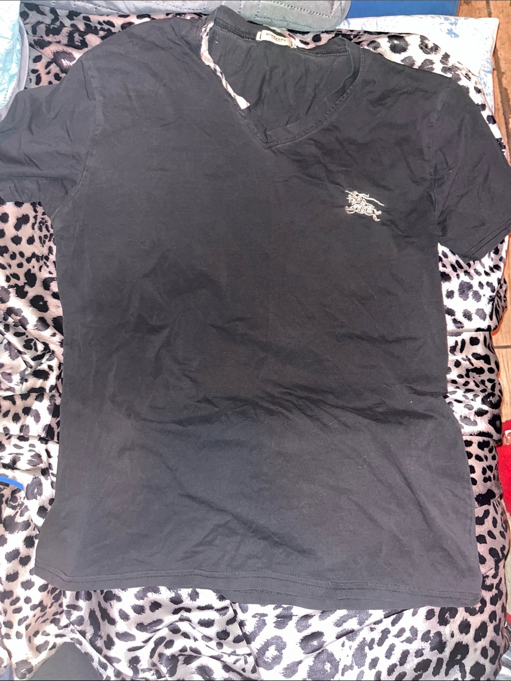Burberry tshirt